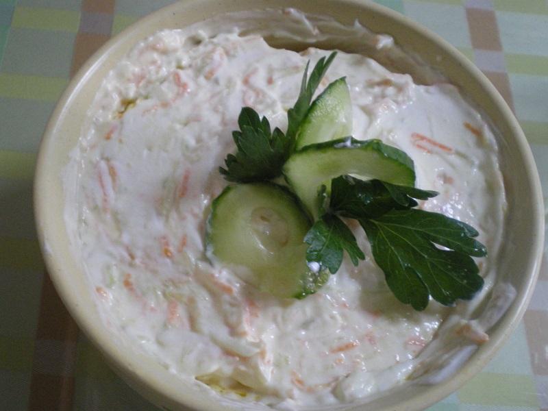 Tzatziki with carrots image