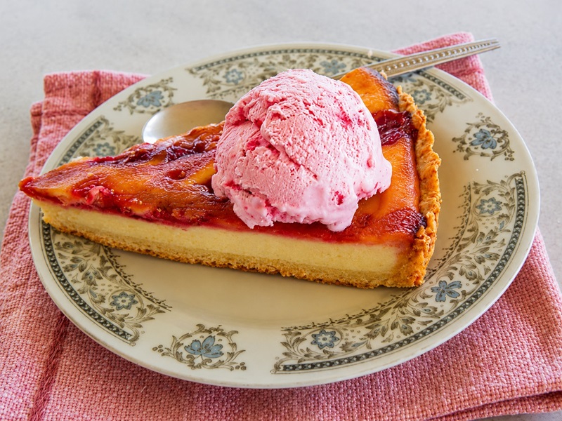 strawberry tart with strawberry ice cream on top image